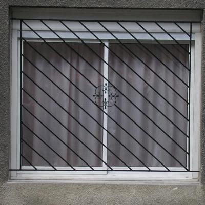 Grille barreaux diagonale